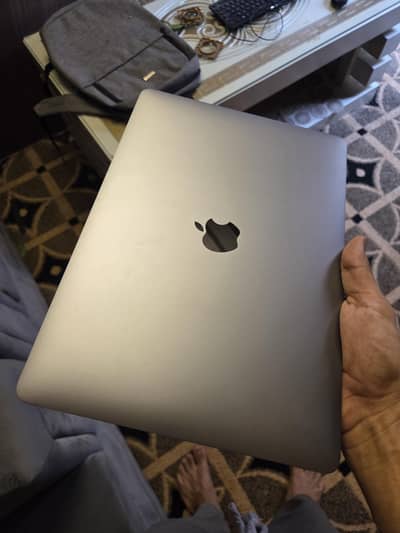 Macbook Air M1 Lush Condition 10/10 8/256
