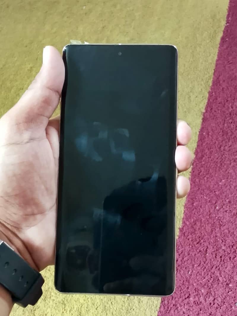 Google Pixel 7 Pro 6