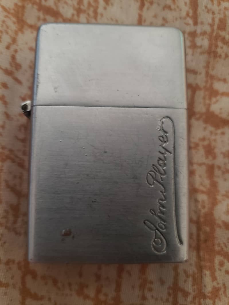 : Vintage John Player Special Metal Windproof Lighter 1