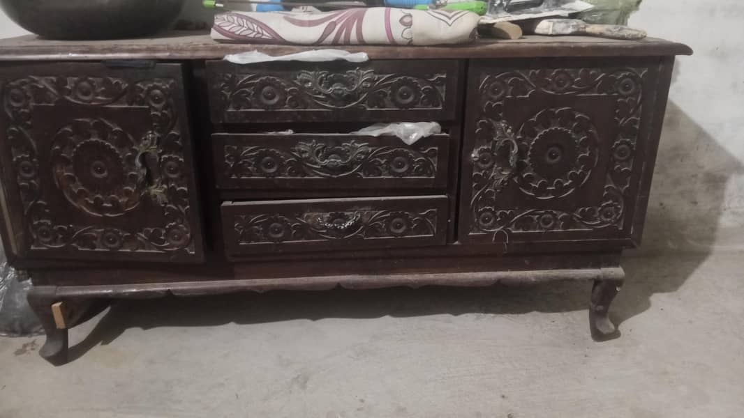 dressing table 2