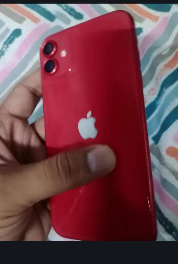 Apple iPhone 11 3