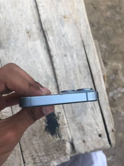 Apple iPhone 14