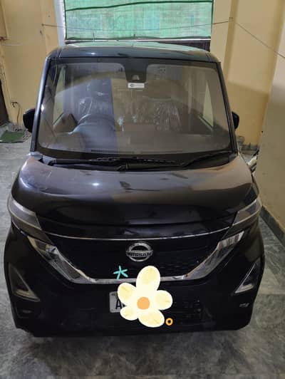 Nissan Roox 2026
