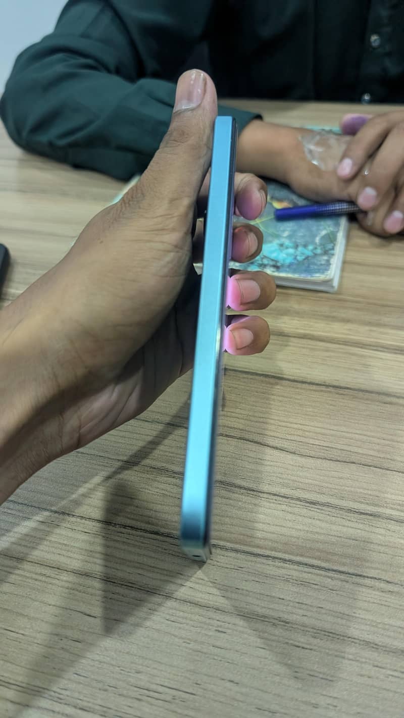 8/128 10/10 condition 5