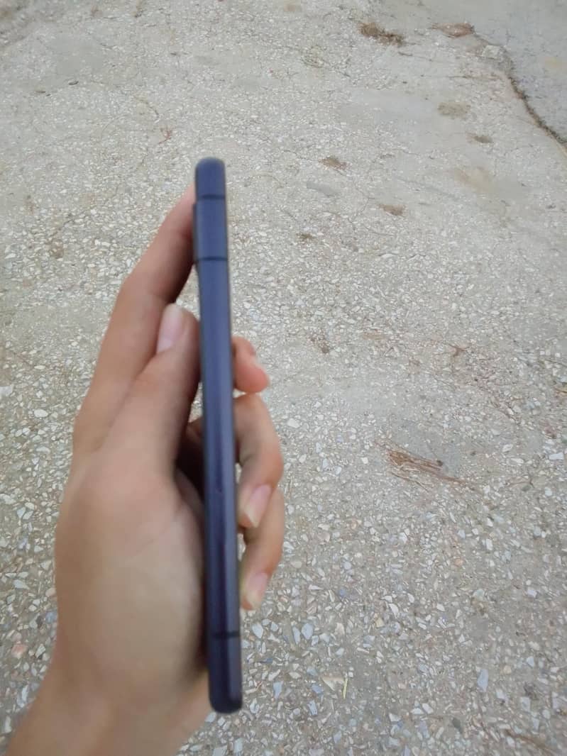 Google Pixel 7a 3