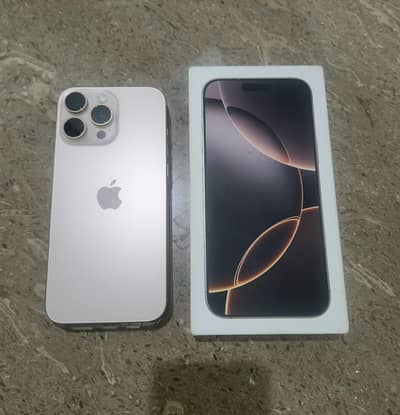 Apple iPhone 16 Pro Max