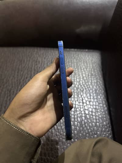 Apple iPhone 12 64gb pta approved