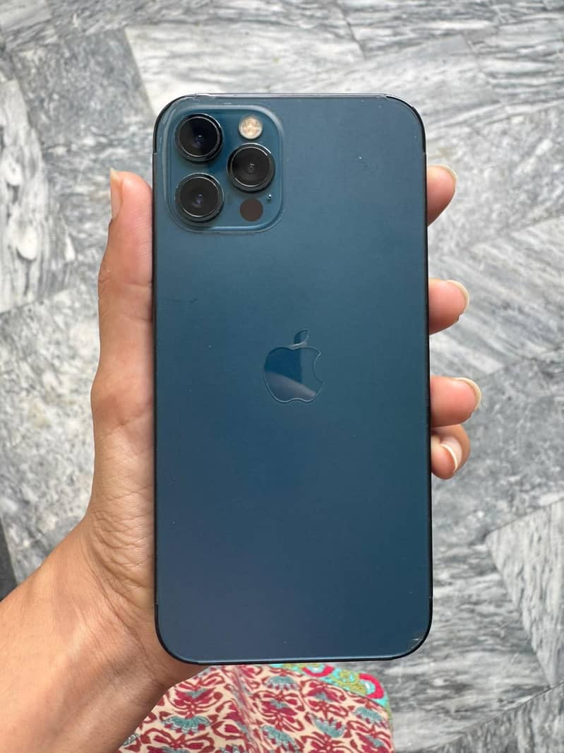 Apple iPhone 12 Pro 13