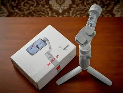 Zhiyun Smooth Q4 Gimbal | Complete Box