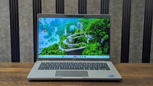 Gaming Dell Laptop Core i7 16gb Ram ` ' apple i5 10/10 i3 Work Good
