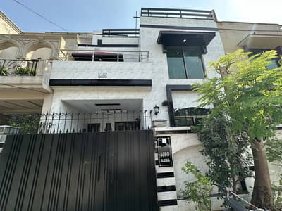5 Marla House Available For Rent In Lake City Meadows Lahore
