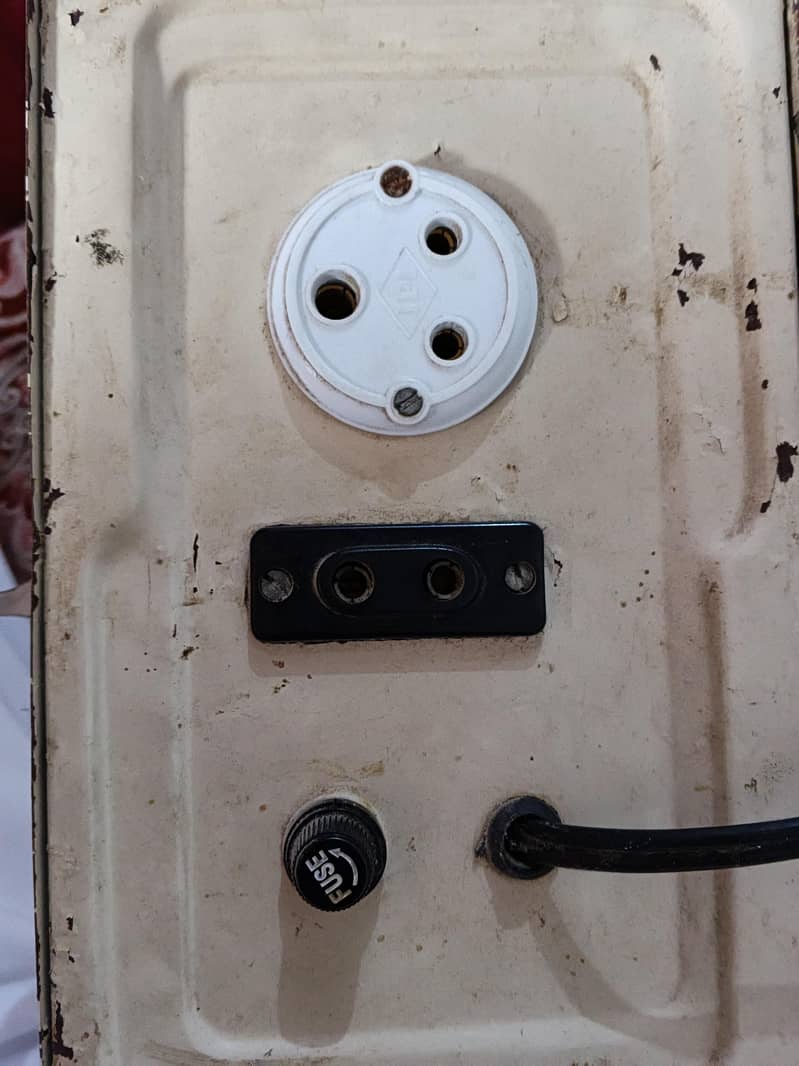fridge stabilizer good condition 1