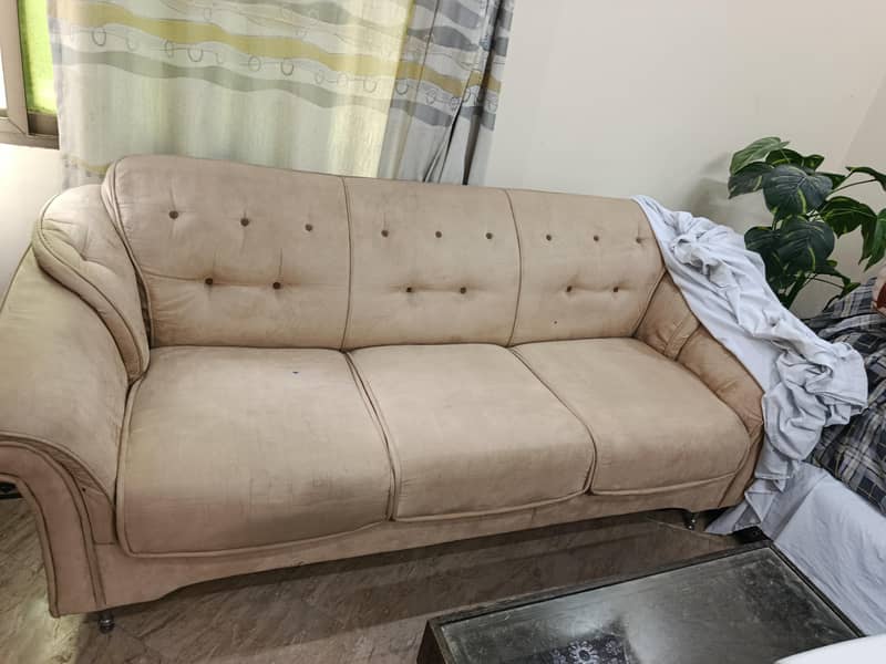 comfortable 5-seater sofa set - Good condition 0