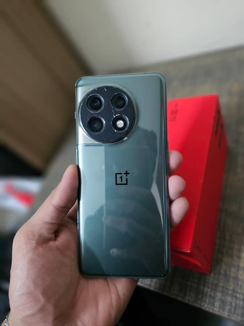 One Plus 11 5