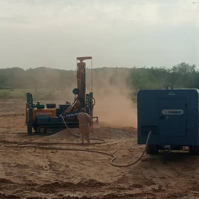 drill machine ki boring k laya rabta kary