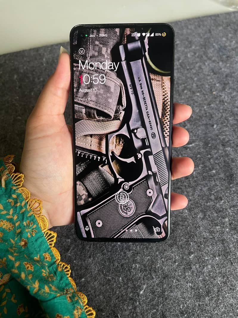 One Plus 9R 12
