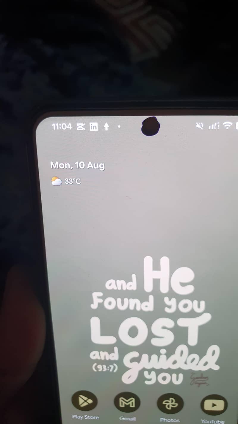 Google Pixel 8 5