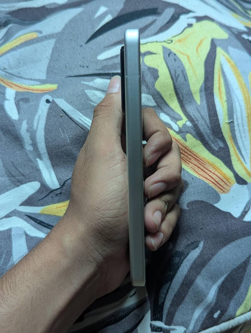 Xiaomi 15 6