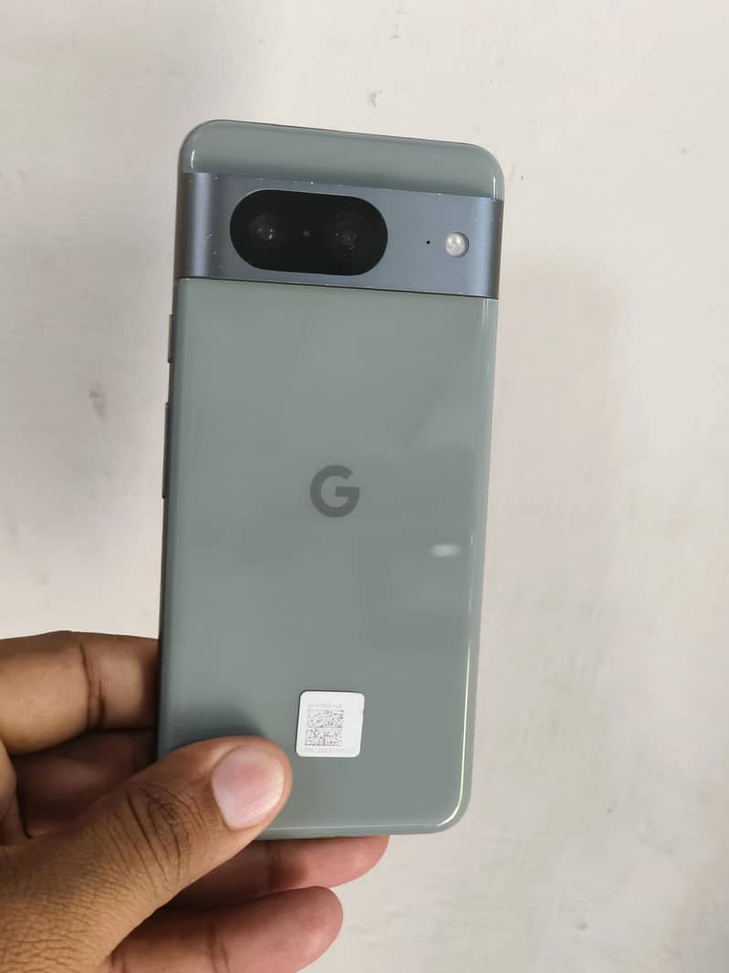 Google Pixel 8 1