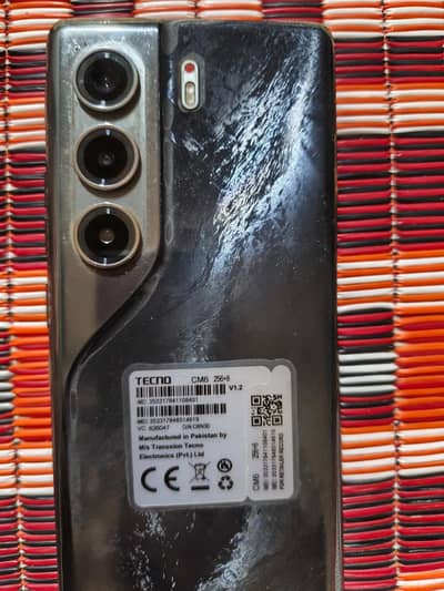 Tecno CAMON 40 Pro