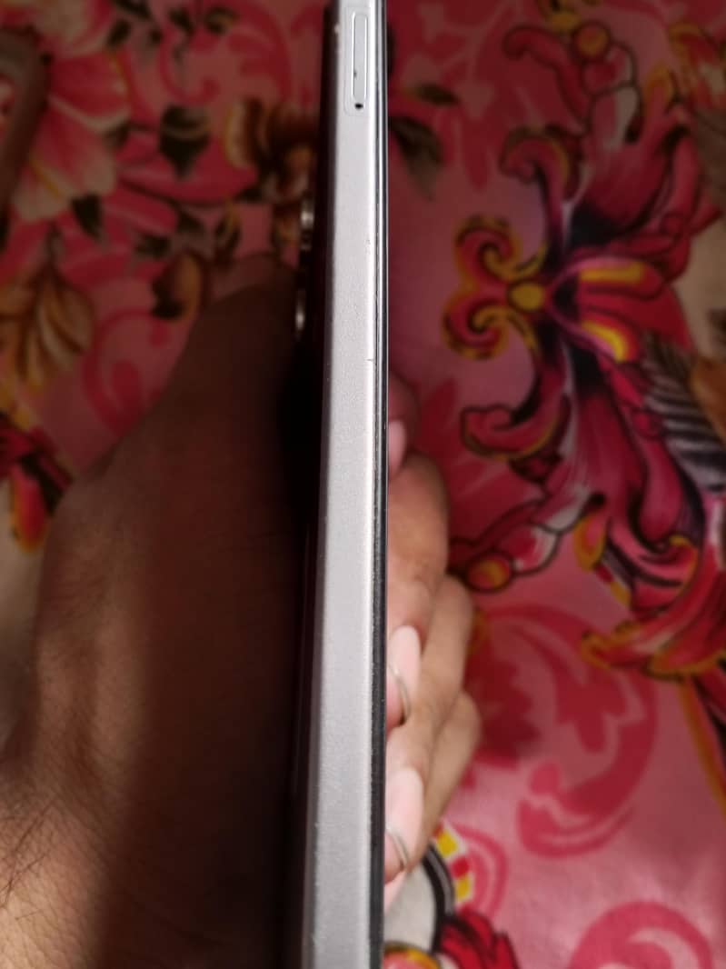 Tecno spark 40 2
