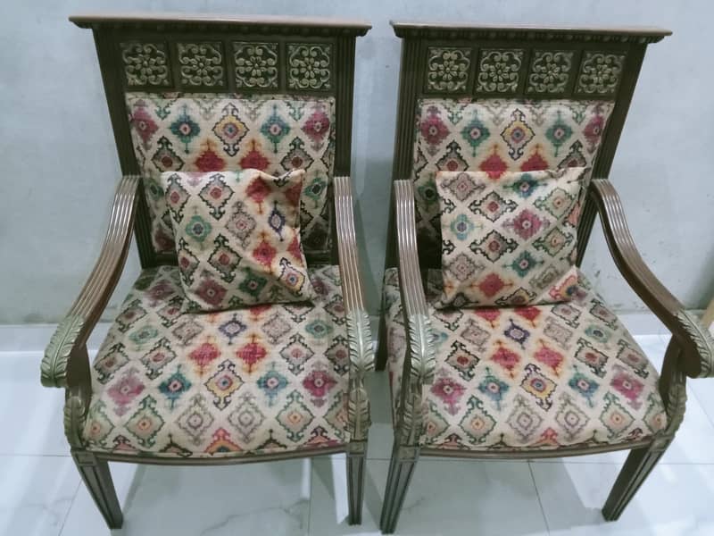 chairs made with solid wood 2