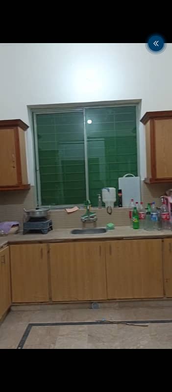 New Muslim town darbar road 7 mrla ground flor fuly marbl house for rent available wid gas
