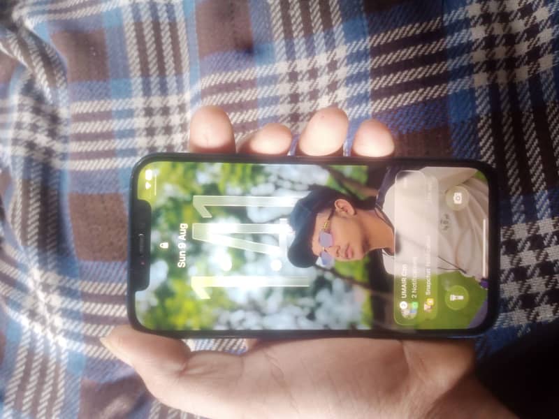 Apple iPhone 12 3