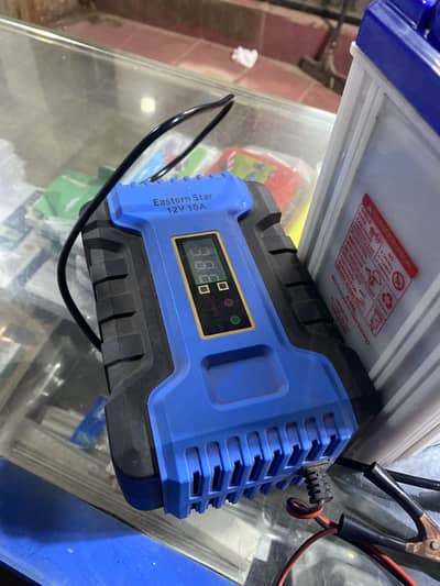 Battery for sell low budget with charger