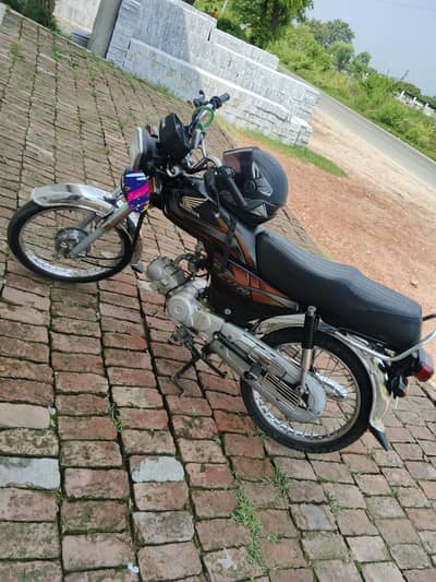 Honda CD 70. . . . 2022 Model Black Color. . .