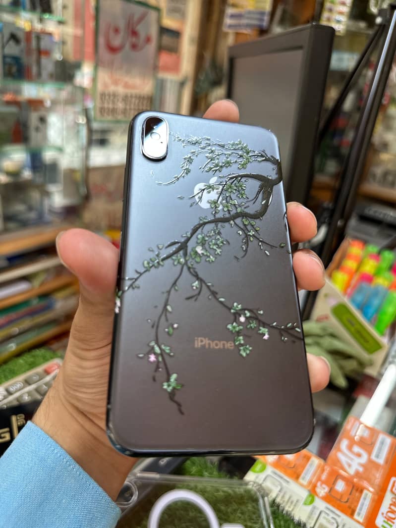 Apple iPhone X 3