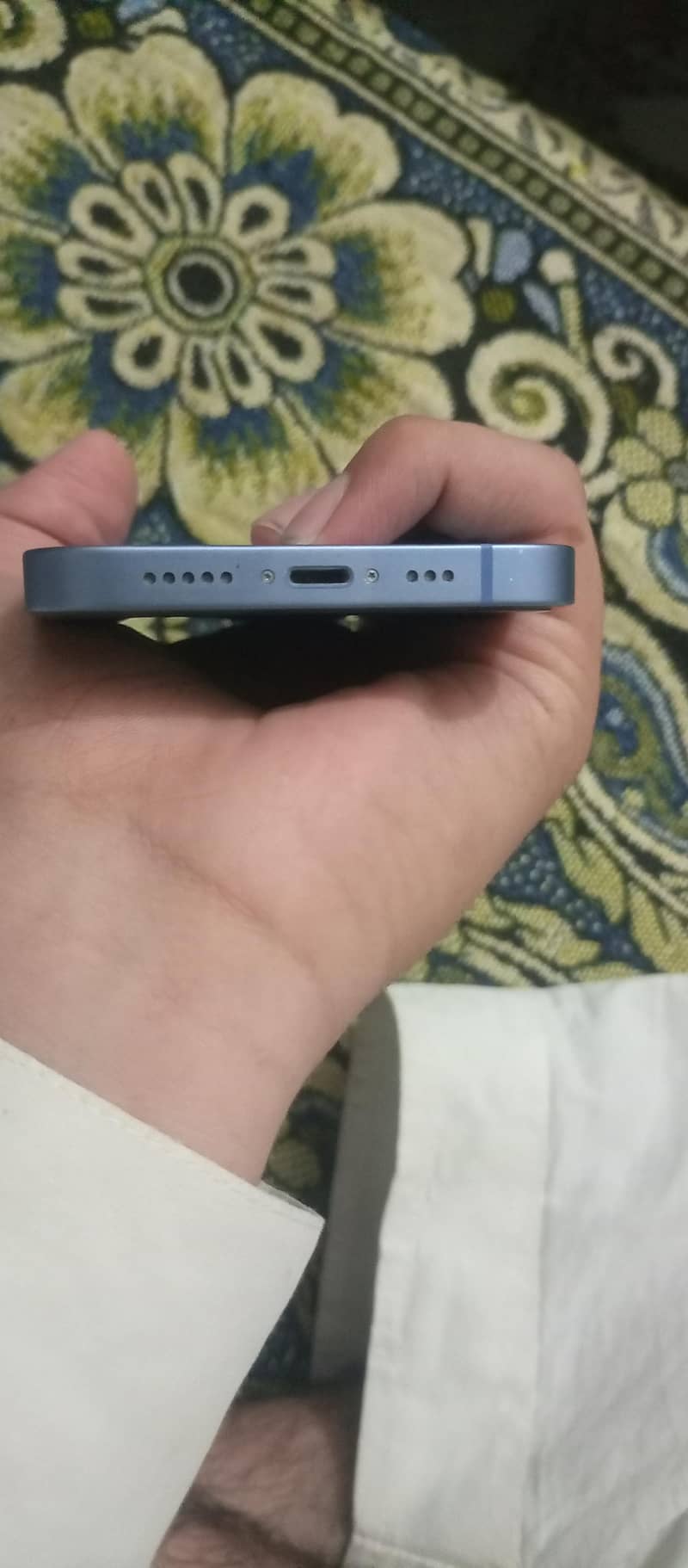Apple iPhone 14 4