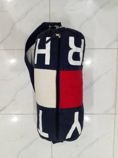 Tommy Hilfiger luggage bag