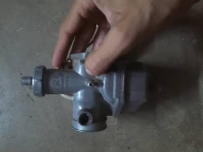 Honda 125 ke carburetor 2 Hain shamsabad rwp