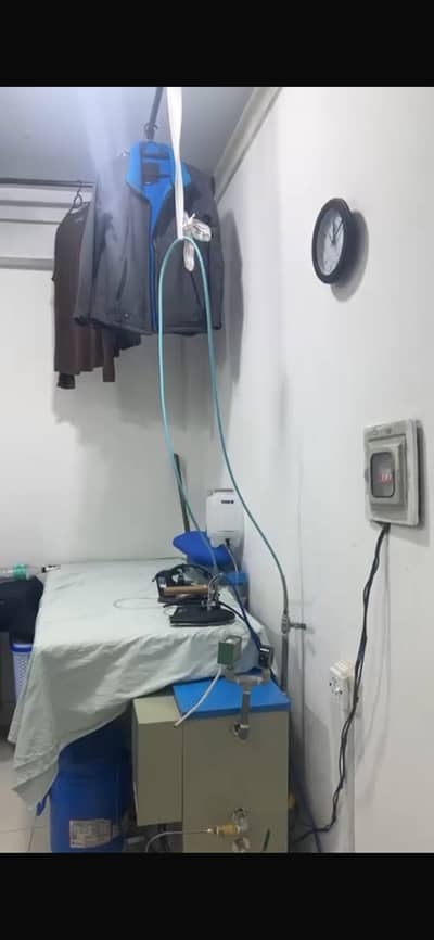 Industrial steam ironing table