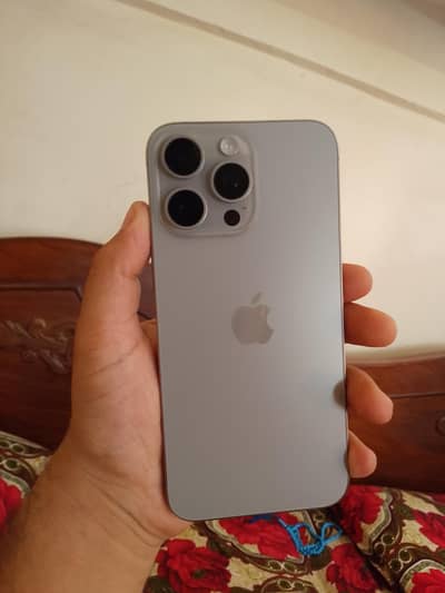 Apple iPhone 15 Pro Max natural titanium jv 256 GB