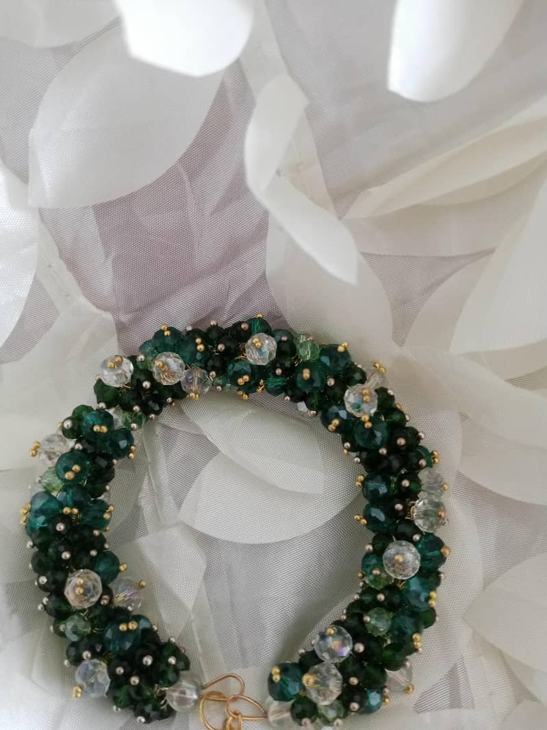 bracelets 10