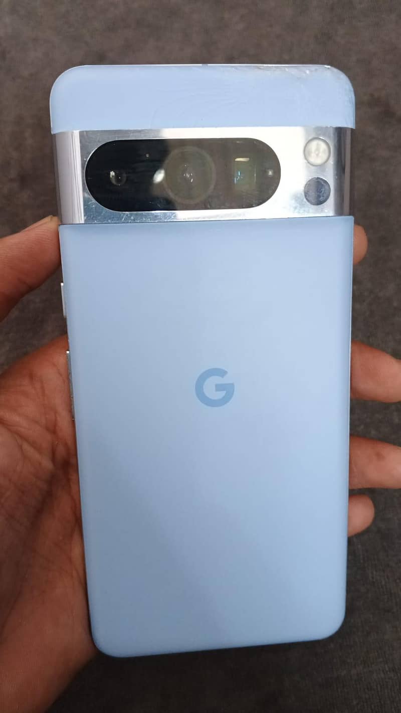 Google Pixel 8 Pro 1