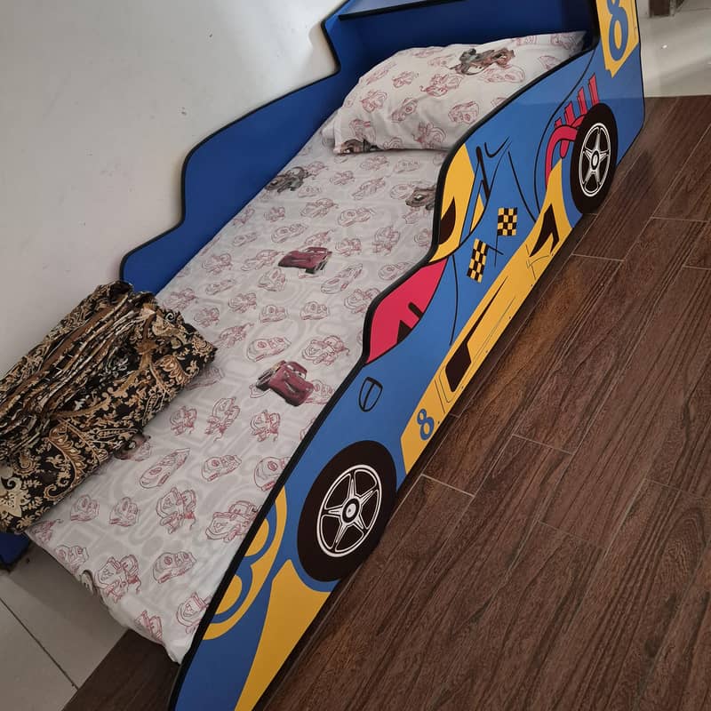 car bed 10/10 2