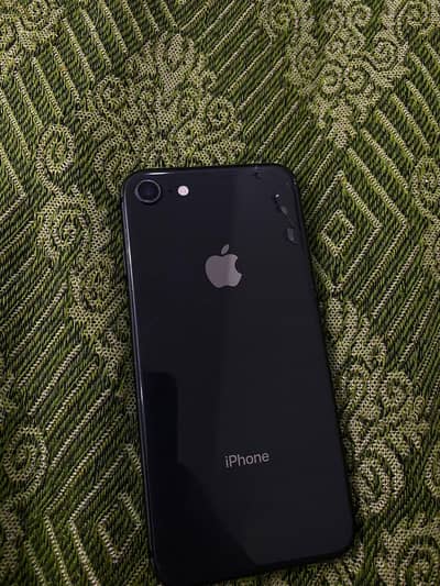 Apple iPhone 8
