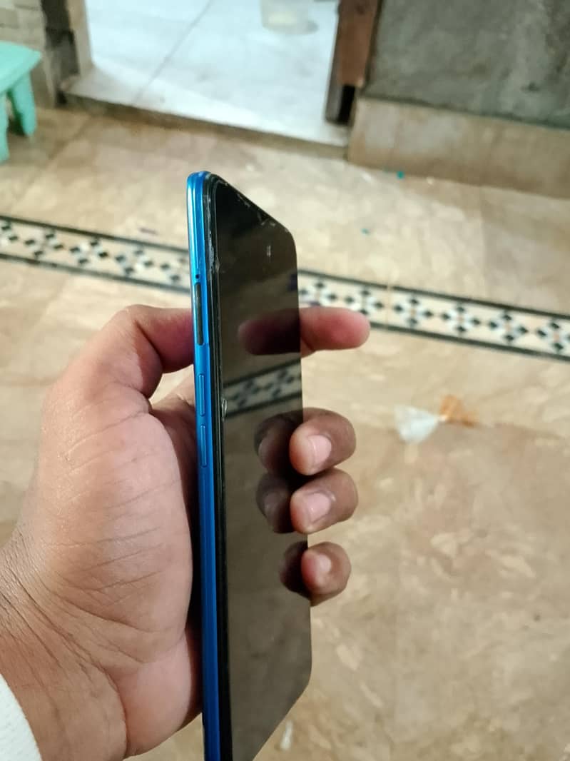OPPO A9 4