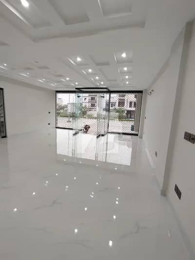 A Perfect Building Awaits You In Etihad Town Phase 1 Lahore