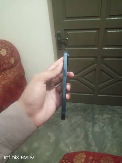 iPhone 13 jv 128 GB battery health 78