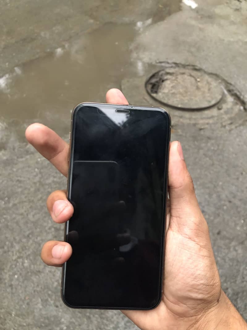 Iphone 11 pro 2