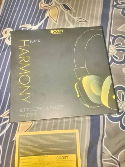 harmony retro wireless headphones with box and all accessories