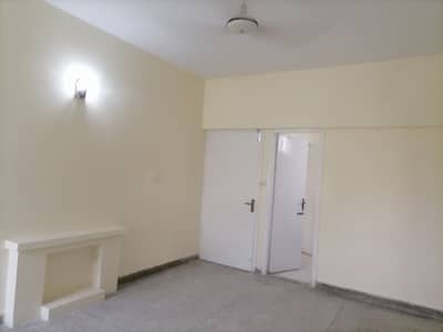 Prime Location 10 Marla Flat In Askari 5 Is Best Option