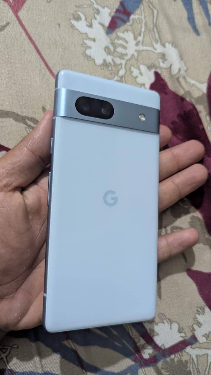 Google Pixel 7a 1