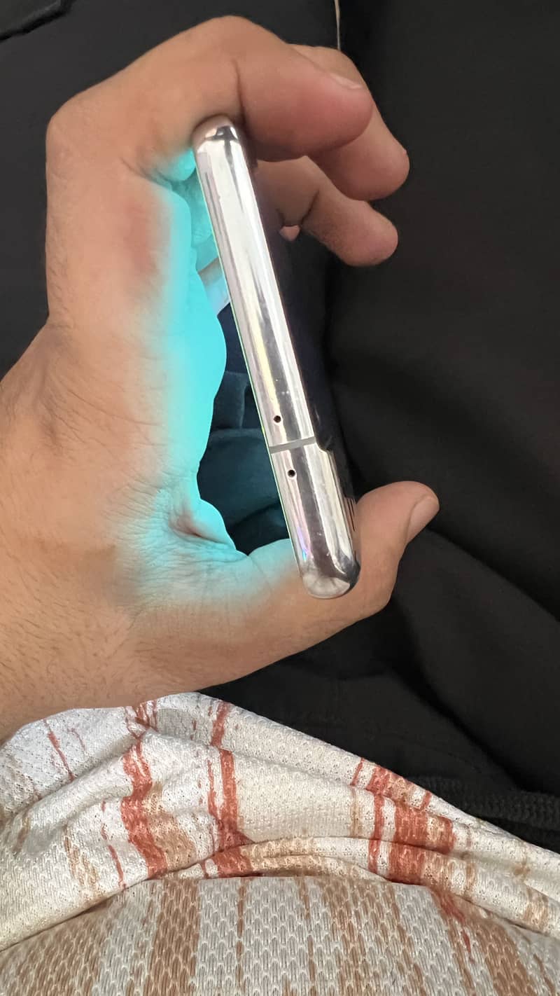 Samsung Mobile S21 Plus 8 / 128 1