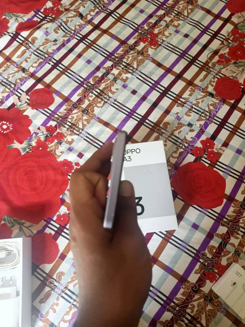 OPPO A3 5