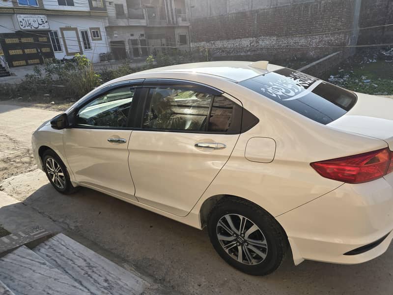 Honda City 1.5  2022  model 4